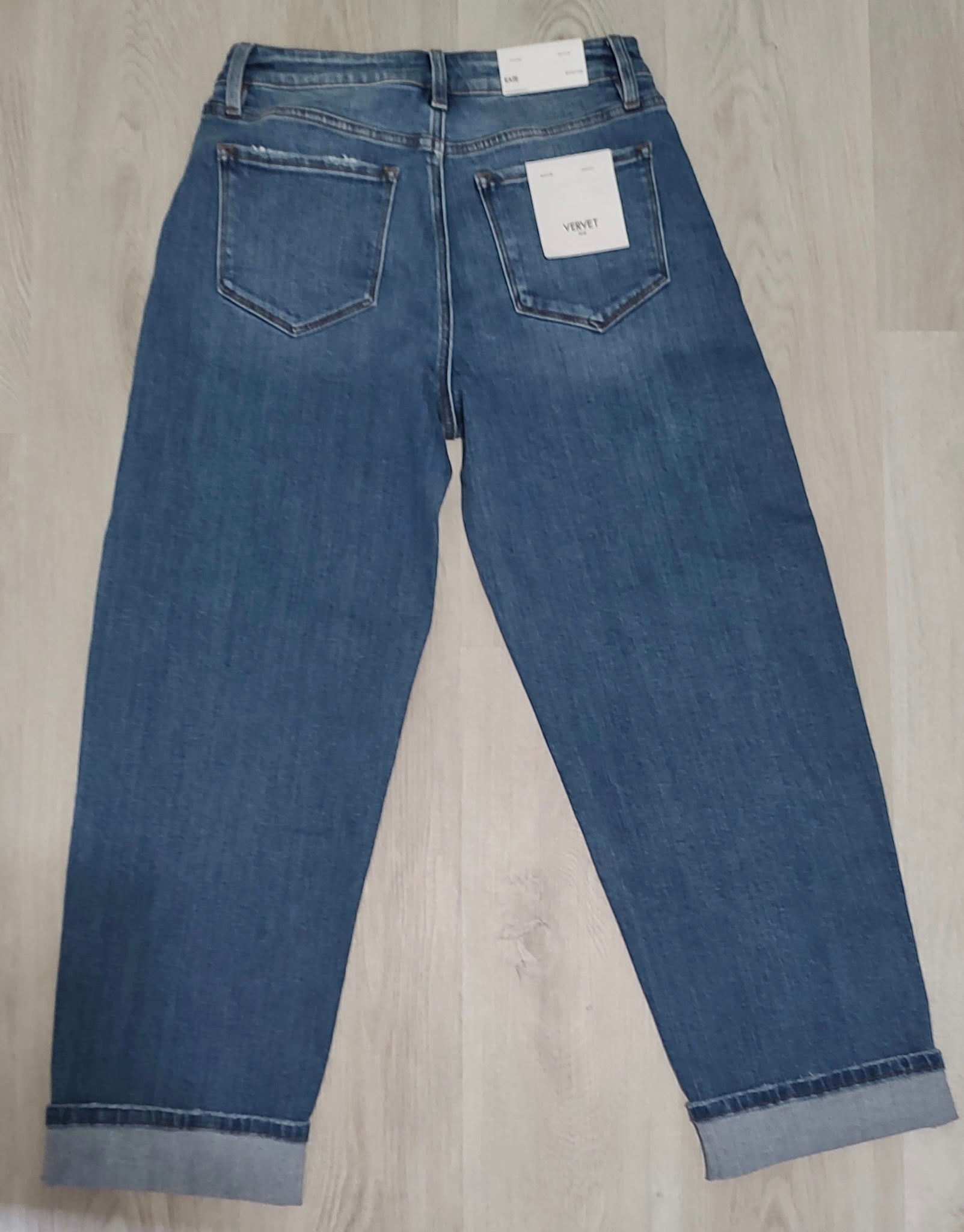 Vervet Kate Barrel Leg Jean