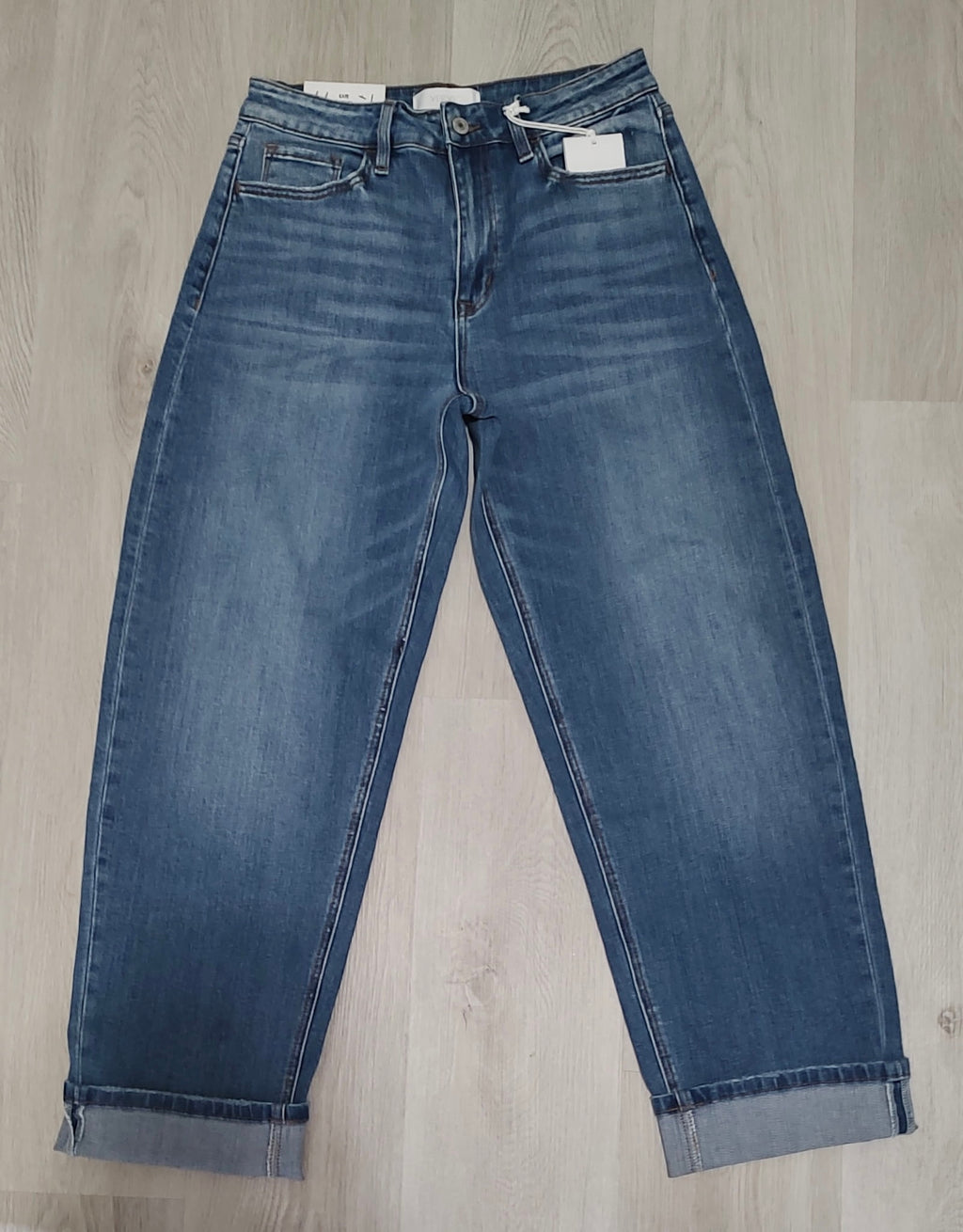 Vervet Kate Barrel Leg Stretch Jean￼