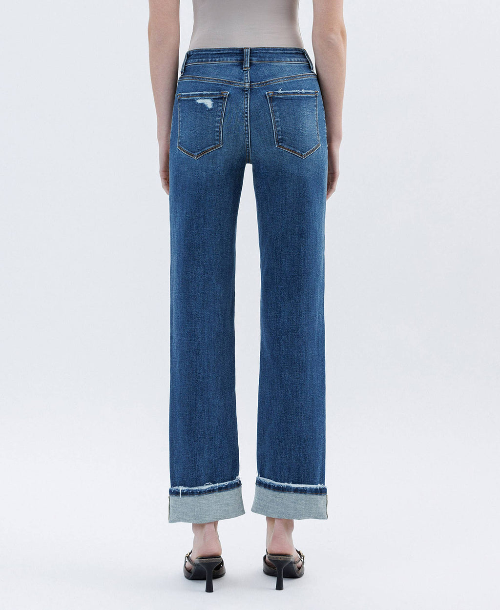 HIGH RISE CUFFED STRAIGHT JEANS