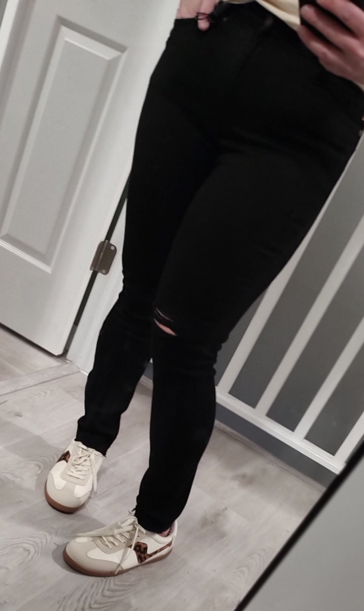 Judy Blue High Waist Skinny Fit Destructed Raw Hem